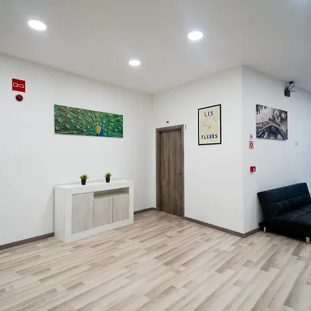 Hostel The Vault